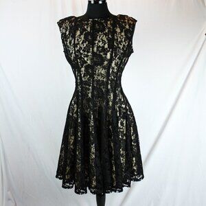 Julian Taylor New York Sleeveless Lace Dre…